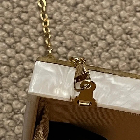 Gold and White Striped Clutch w/Gold Crossbody Chain Strap from Like Dreams - Picture 16 of 16